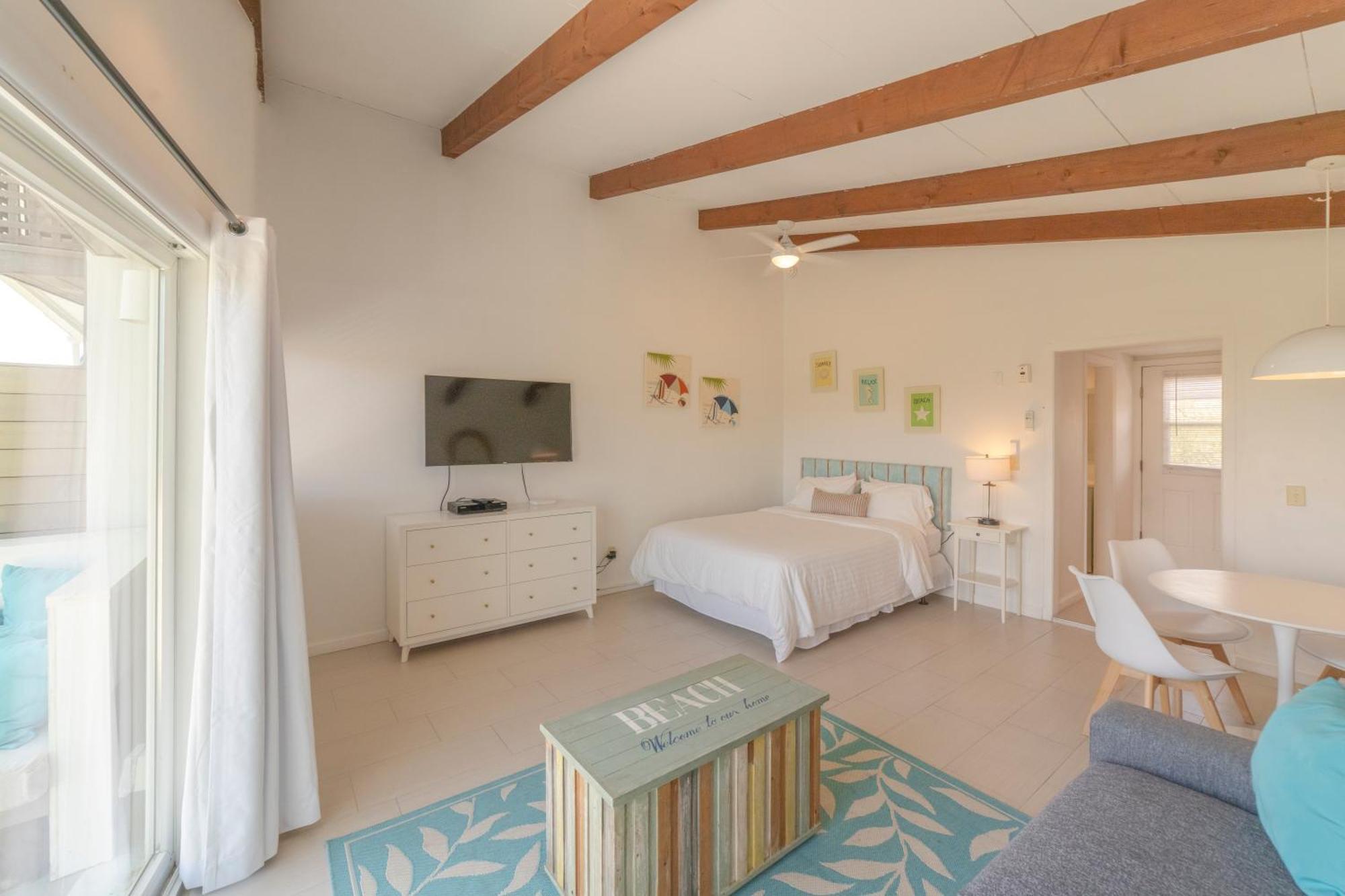 Driftwood Resort On The Ocean Montauk Esterno foto